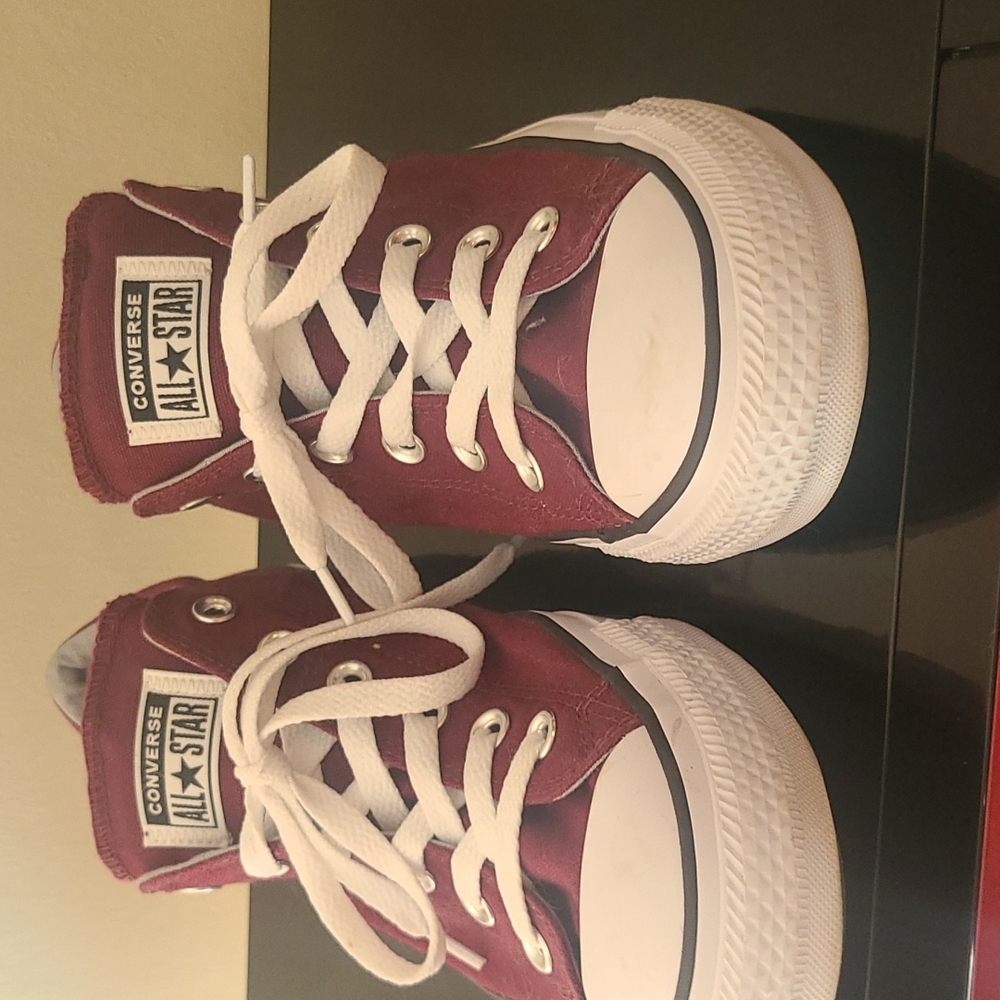 Size 10 Maroon Converse